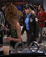 Shake_It_Up_S01E07_1080p_BTD_002955.jpg