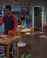Shake_It_Up_S01E07_1080p_BTD_003007.jpg