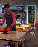 Shake_It_Up_S01E07_1080p_BTD_003009.jpg