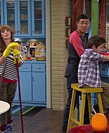 Shake_It_Up_S01E07_1080p_BTD_003034.jpg