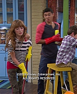 Shake_It_Up_S01E07_1080p_BTD_003092.jpg