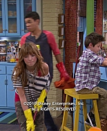 Shake_It_Up_S01E07_1080p_BTD_003093.jpg