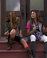 Shake_It_Up_S01E08_1080p_BTD_000035.jpg