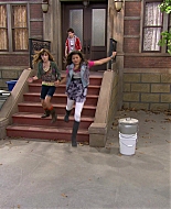 Shake_It_Up_S01E08_1080p_BTD_000132.jpg