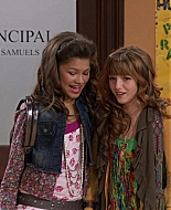Shake_It_Up_S01E08_1080p_BTD_000302.jpg
