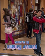 Shake_It_Up_S01E08_1080p_BTD_000355.jpg