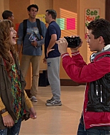 Shake_It_Up_S01E08_1080p_BTD_000384.jpg