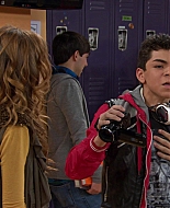 Shake_It_Up_S01E08_1080p_BTD_000391.jpg