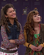 Shake_It_Up_S01E08_1080p_BTD_000438.jpg