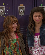 Shake_It_Up_S01E08_1080p_BTD_000487.jpg