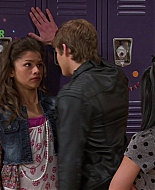 Shake_It_Up_S01E08_1080p_BTD_000521.jpg