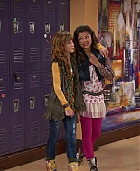 Shake_It_Up_S01E08_1080p_BTD_000544.jpg