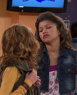 Shake_It_Up_S01E08_1080p_BTD_000559.jpg