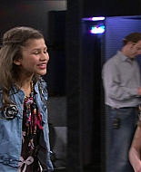 Shake_It_Up_S01E08_1080p_BTD_000992.jpg
