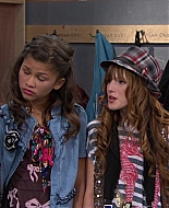 Shake_It_Up_S01E08_1080p_BTD_001016.jpg