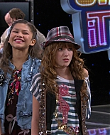 Shake_It_Up_S01E08_1080p_BTD_001187.jpg