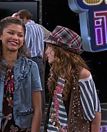 Shake_It_Up_S01E08_1080p_BTD_001190.jpg