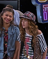 Shake_It_Up_S01E08_1080p_BTD_001191.jpg