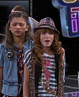 Shake_It_Up_S01E08_1080p_BTD_001202.jpg