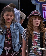 Shake_It_Up_S01E08_1080p_BTD_001208.jpg