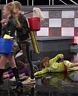 Shake_It_Up_S01E08_1080p_BTD_002142.jpg