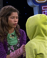 Shake_It_Up_S01E08_1080p_BTD_002173.jpg