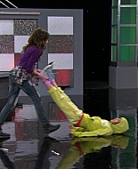 Shake_It_Up_S01E08_1080p_BTD_002203.jpg