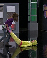 Shake_It_Up_S01E08_1080p_BTD_002225.jpg