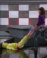 Shake_It_Up_S01E08_1080p_BTD_002253.jpg