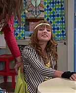 Shake_It_Up_S01E08_1080p_BTD_002536.jpg