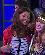 Shake_It_Up_S01E08_1080p_BTD_002877.jpg