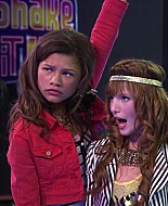 Shake_It_Up_S01E08_1080p_BTD_002917.jpg