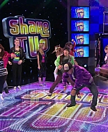 Shake_It_Up_S01E08_1080p_BTD_002937.jpg