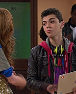 Shake_It_Up_S01E09_1080p_BTD_000496.jpg