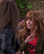 Shake_It_Up_S01E09_1080p_BTD_001817.jpg