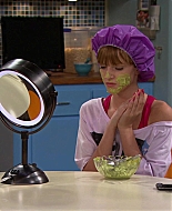Shake_It_Up_S01E09_1080p_BTD_001854.jpg