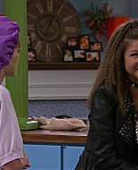 Shake_It_Up_S01E09_1080p_BTD_001902.jpg
