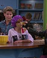 Shake_It_Up_S01E09_1080p_BTD_001986.jpg