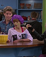 Shake_It_Up_S01E09_1080p_BTD_001987.jpg