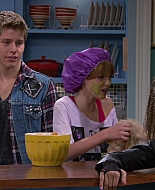 Shake_It_Up_S01E09_1080p_BTD_001998.jpg