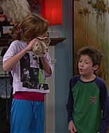 Shake_It_Up_S01E09_1080p_BTD_002062.jpg