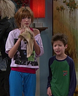 Shake_It_Up_S01E09_1080p_BTD_002067.jpg