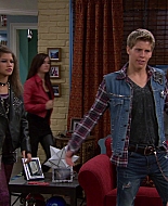 Shake_It_Up_S01E09_1080p_BTD_002206.jpg