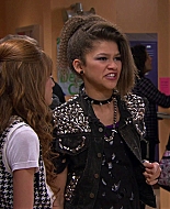 Shake_It_Up_S01E09_1080p_BTD_002260.jpg