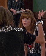 Shake_It_Up_S01E09_1080p_BTD_002320.jpg