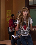 Shake_It_Up_S01E09_1080p_BTD_002344.jpg