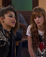 Shake_It_Up_S01E09_1080p_BTD_002447.jpg