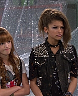 Shake_It_Up_S01E09_1080p_BTD_003096.jpg