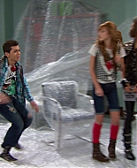 Shake_It_Up_S01E09_1080p_BTD_003117.jpg