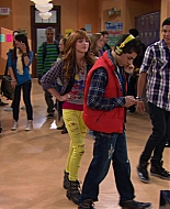 Shake_It_Up_S01E10_1080p_BTD_000673.jpg